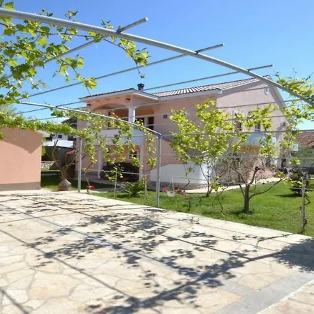 Lungomare In Privlaka Near Zadar 招待所 普利拉卡